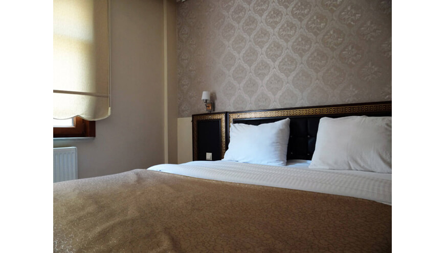 Çift Kişilik Yatak